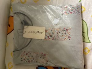 Embroidered Kurtaset- Kurta with leggings