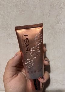 Shiny Makeup Base