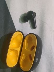 Realme Techlife Earbuds