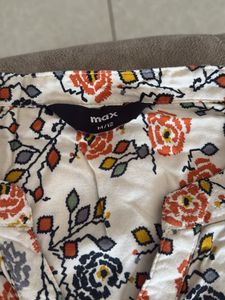 a short kurta or tunic