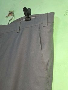 Men&#39;s Grey Trousers