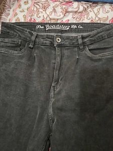 Roadster High-Waisted Jeans