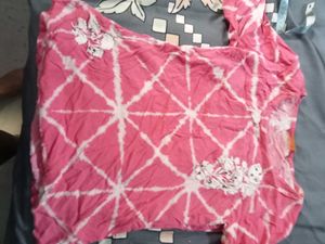 Beautiful Tie & Die Top In S Size For Girls