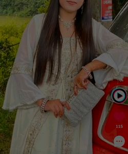Beautiful Pant, Kurti, Shrug &amp; Dupatta