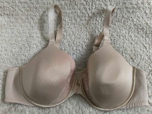 ✨ Vanity Fair Beauty Back Front Close Bra ✨