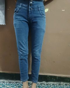 High-Waisted Skinny Jeans