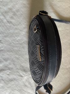 Chic Crossbody Bag