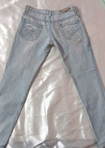 Stylish Light-Wash Distressed Denim Jeans