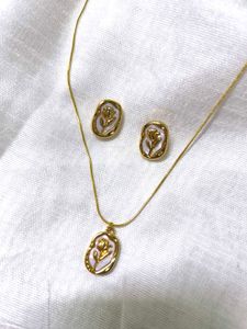 Floral Gold Jewelry Set