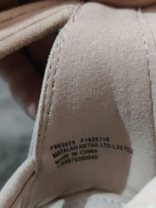 Brand new , Never Worn Wedges