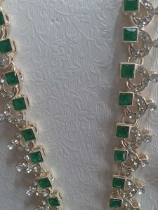 Partyware Designer Rani Haar  Stone Base Set