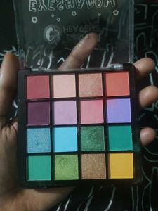 Grace &amp; Heaven Eyeshadow Palette