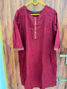 Avaasa Maroon Printed Kurta
