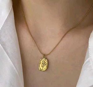 Korean Anti - Tarnish Golden Rose Chain Necklace♥.