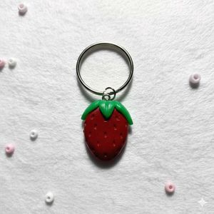 2x🍓 Strawberry Miffy Keychains 🐰