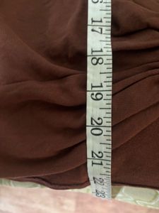 GU Sister Brand Of uniqlo Front Knot Top