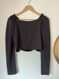 Black Ruched Long Sleeve Top
