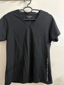 Black Basic T-Shirt