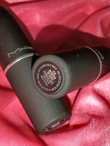 MAC Powder Kiss Lipstick Pack Of 1