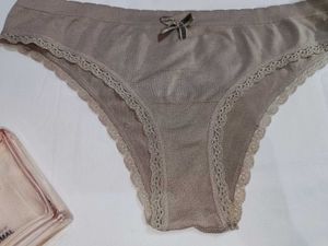 🇭🇲💫 Beautiful Bottom Wear 😍