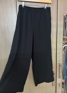 H&M Black pull-on trousers