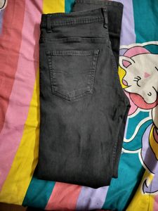 MENS DENIM JEANS UNUSED