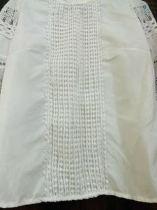 Beautiful Lace White Top .
