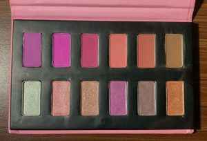 POPxo MyGlamm Vibe Check Eyeshadow Kit