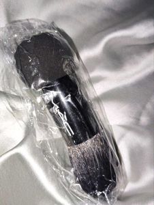 MAC Make-up Brush