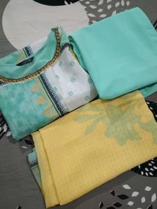 Aurelia Kurta Set