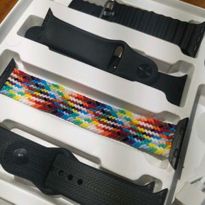4 Strap Watch and Airpod