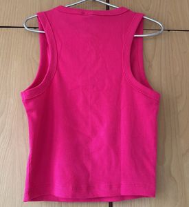 2 Tank Tops