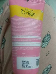 Korean Vit C Light Gel Sunscreen