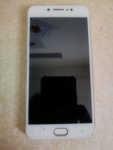Vivo V5. (with original charger, cover and box)