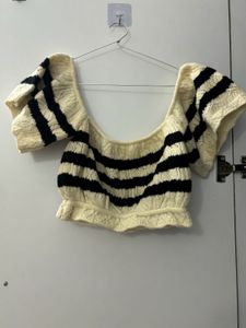 Off Shoulder Crop Top