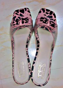 TRANSPARENT CRYSTAL HEELS 👠