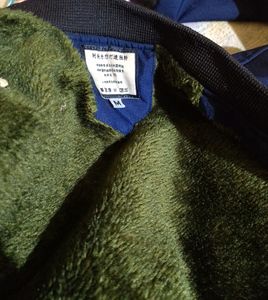 Navy blue thick crop jacket 💙