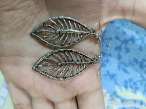Leaf Dangle Earrings