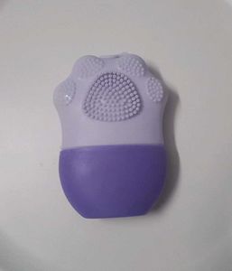 Paw Print Face Scrubber