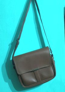 Sling Bag Loot Offer