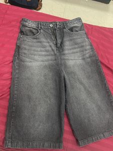 Wide Leg Cropped Jeans