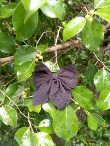 Black Hair Bow