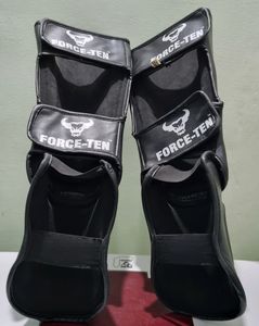 Force ten MMA/muay thai/kick boxing shin gaurd