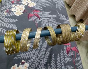 Golden Bangle Set