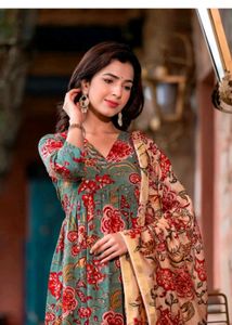 Floral Printed 3 piece Kurta Set