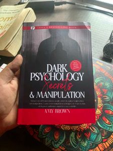 BOOK HUB--Dark Psychology Secrets &amp; Manipulation
