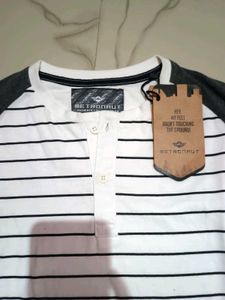 Long Sleeve Henley Shirt (Size S)