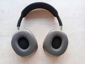 P9 Headphone