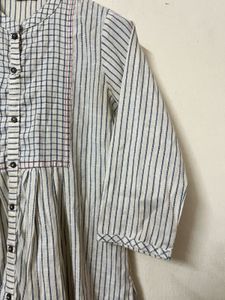 Combo of 2 kurtis