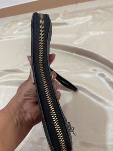 Guess Wallet
